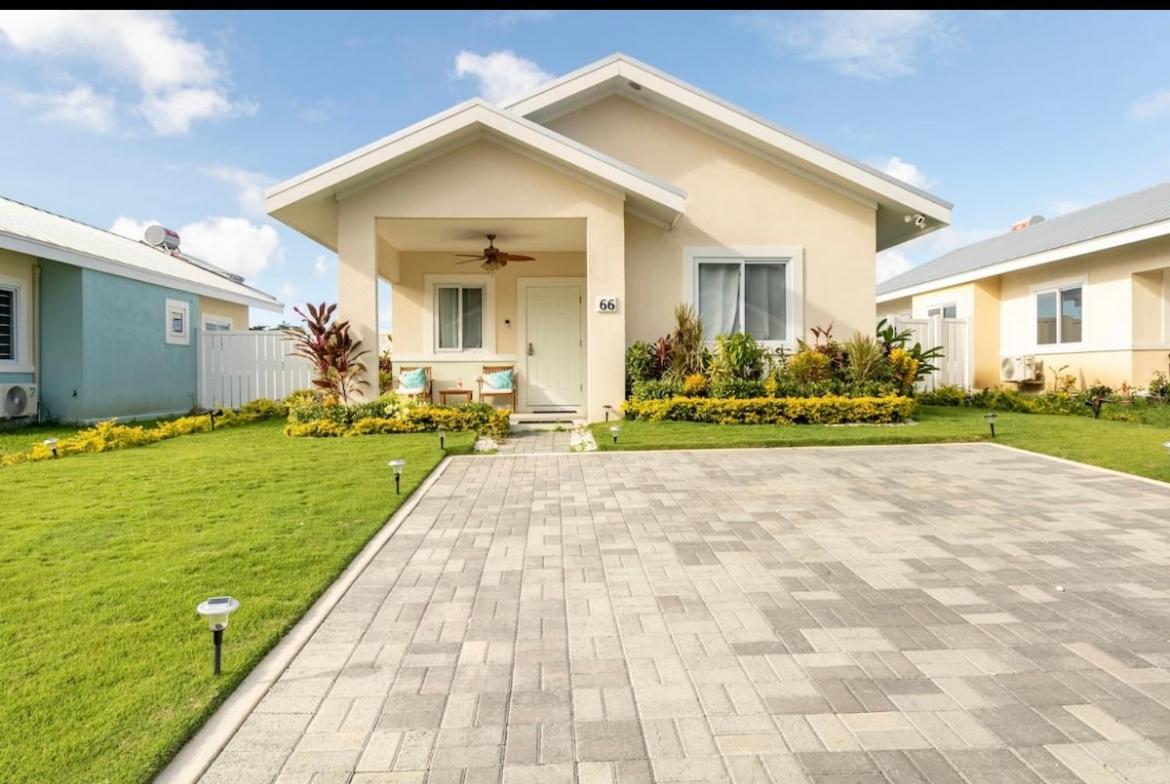 Natty'S Cozy Beach House In Hanover Jamaica ルーシー エクステリア 写真